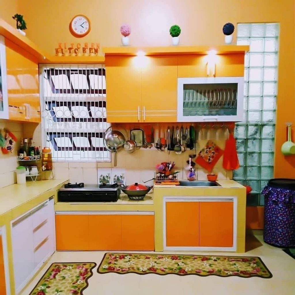 Desain Dapur Warna Orange