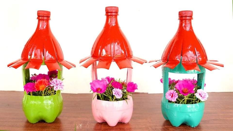 pot bunga dari botol bekas 11