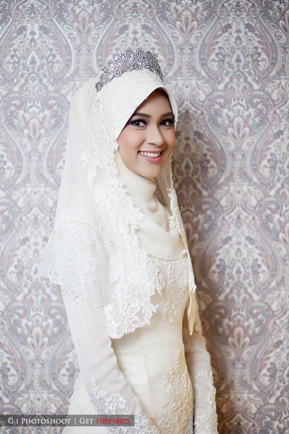 gaun pengantin muslimah 10