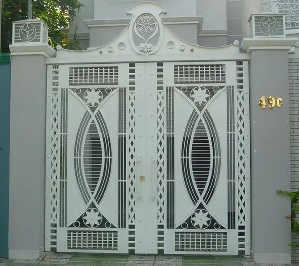 pintu pagar 13