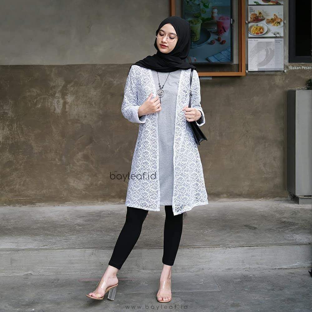OOTD hijab casual dengan kerudung manset dan cela