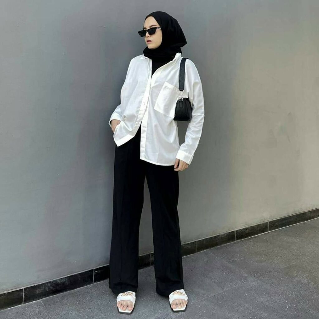 OTD Hijab Overall dengan Jeans Putih
