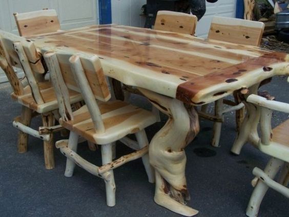 meja kayu unik 1
